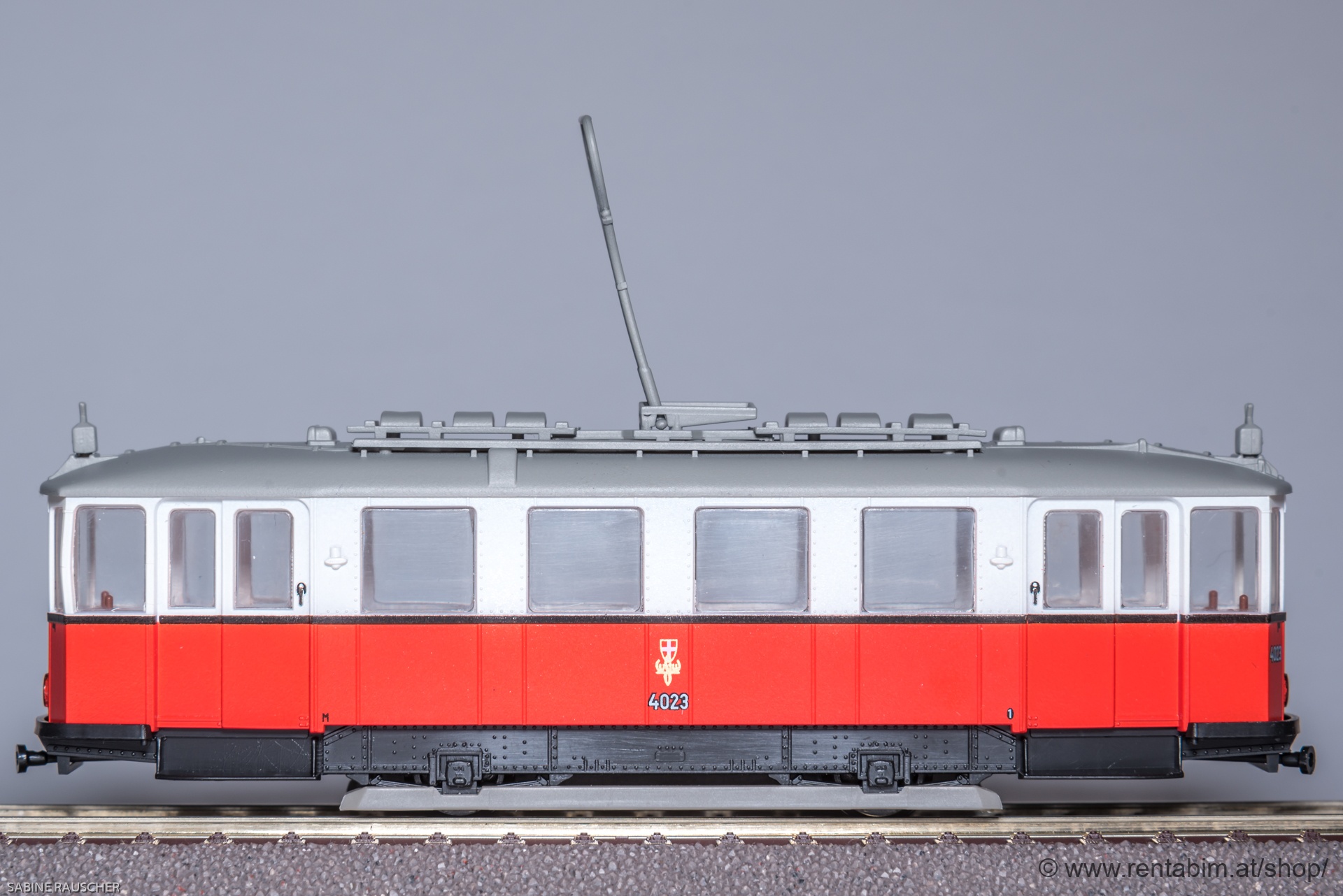 Modell Triebwagen Type M "Rent a Bim" motorisiert – Bild 4