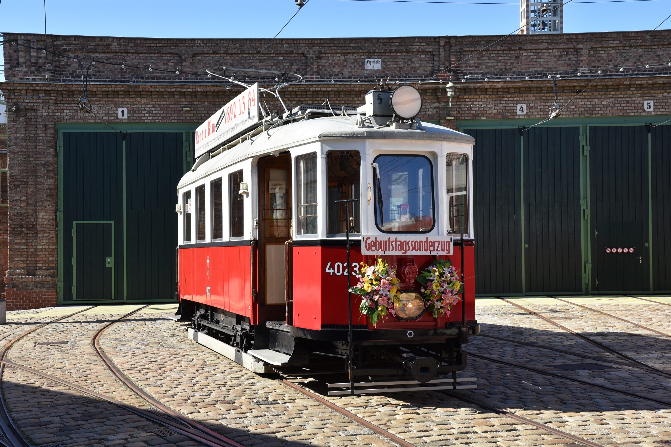 Modell Triebwagen Type M "Rent a Bim" motorisiert – Bild 6