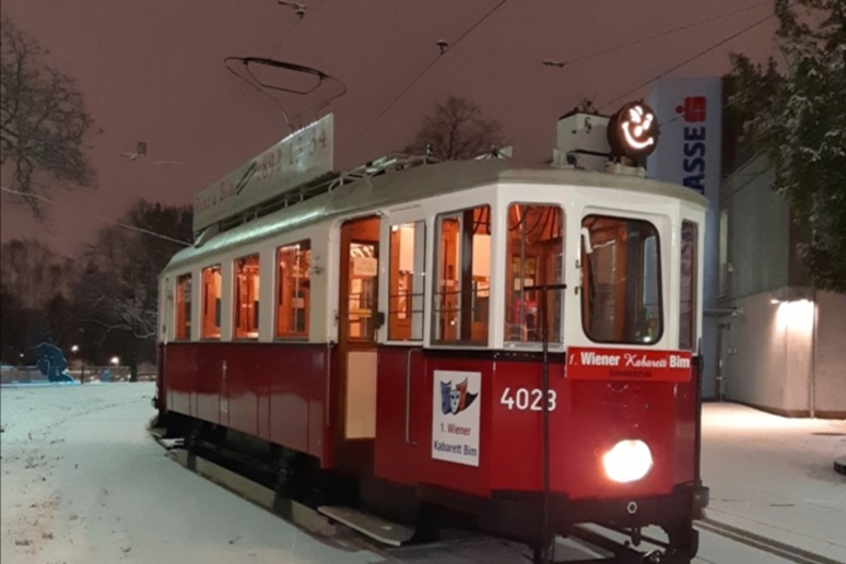 Die Kabarett-Bim M-Triebwagen